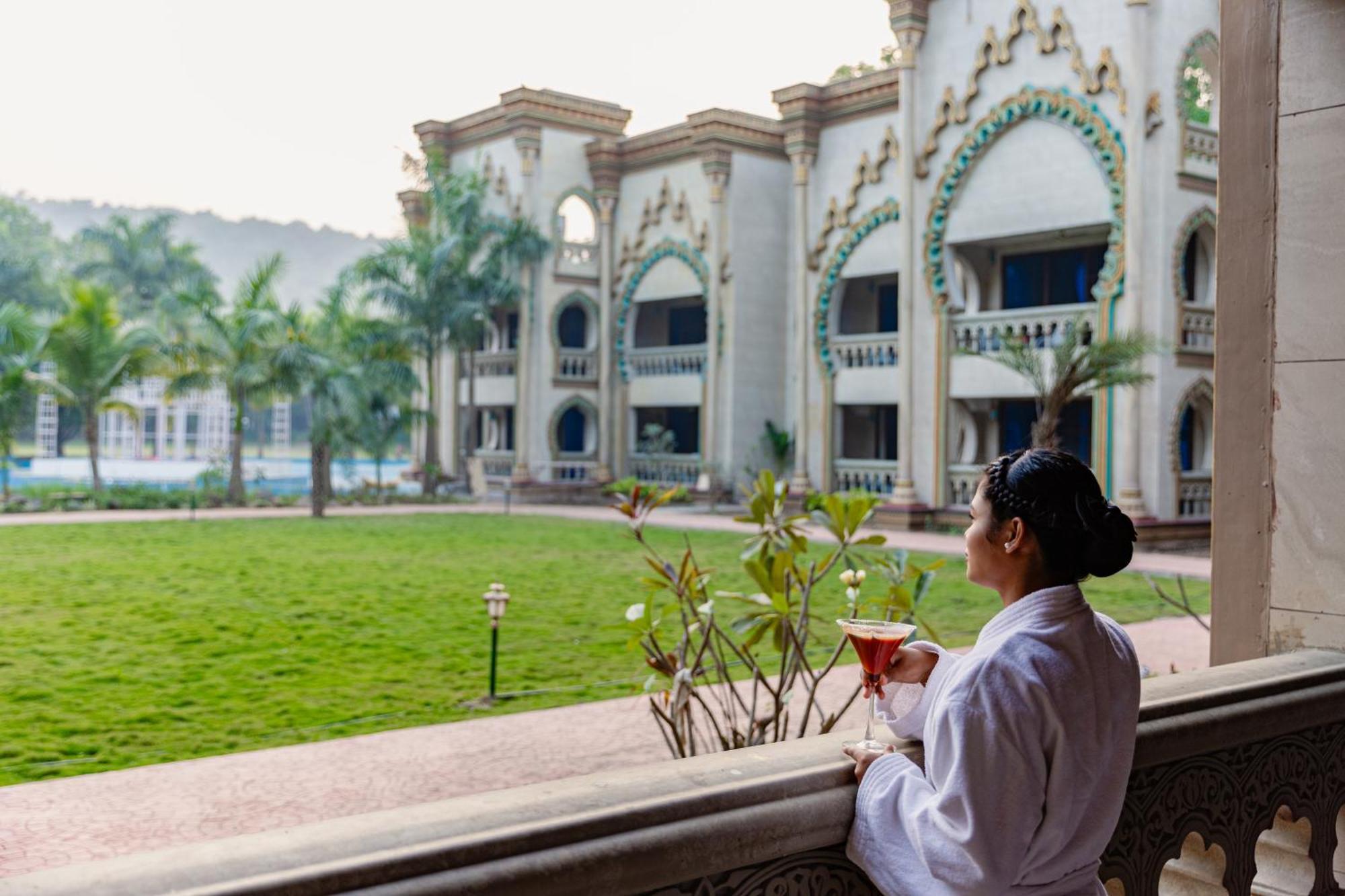 Shilp Wellness Resort And Spa بانفيل المظهر الخارجي الصورة